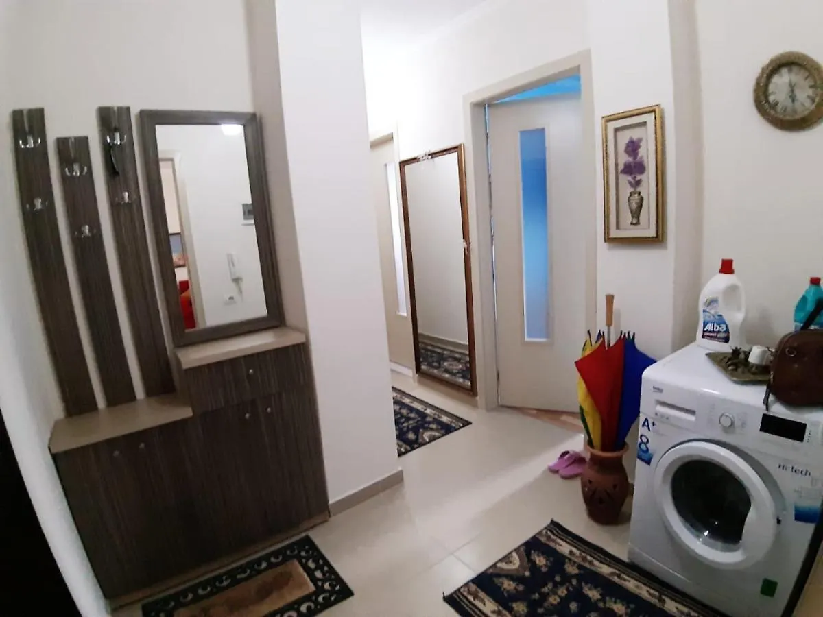 Silver Apartament Korce 0*,