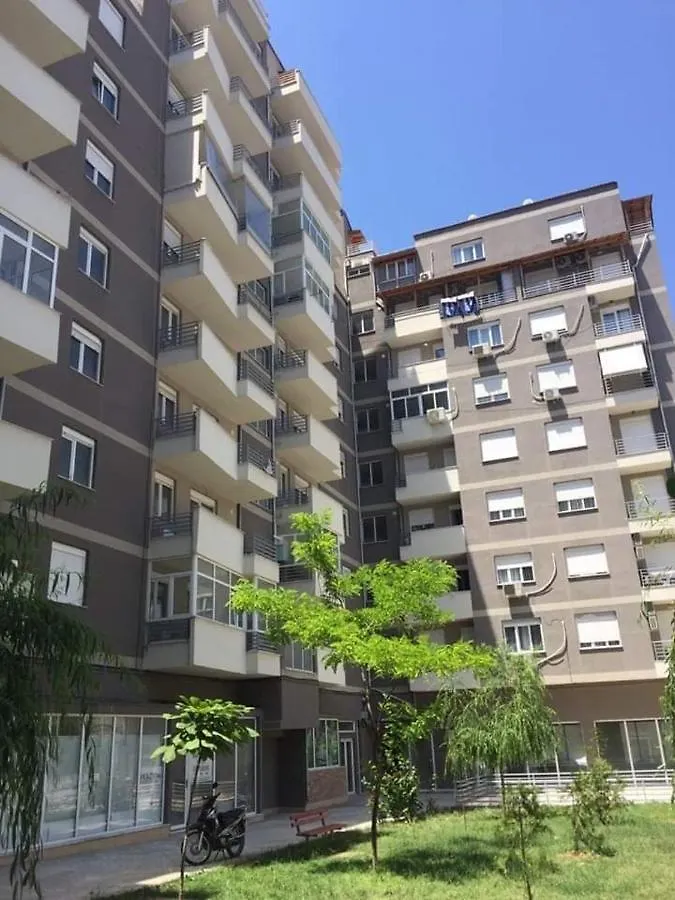 Silver Apartament Korce 0*,  Albanië