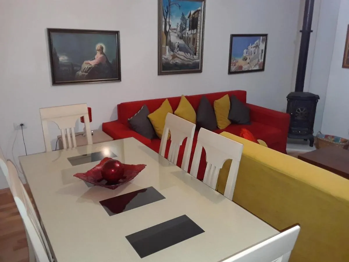 Appartement Silver Apartament Korce Albanië